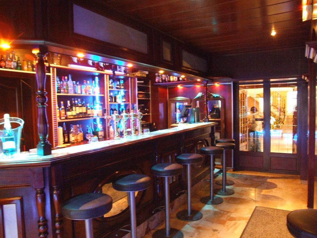 Hotel Majuscule 셀레스탓 외부 사진