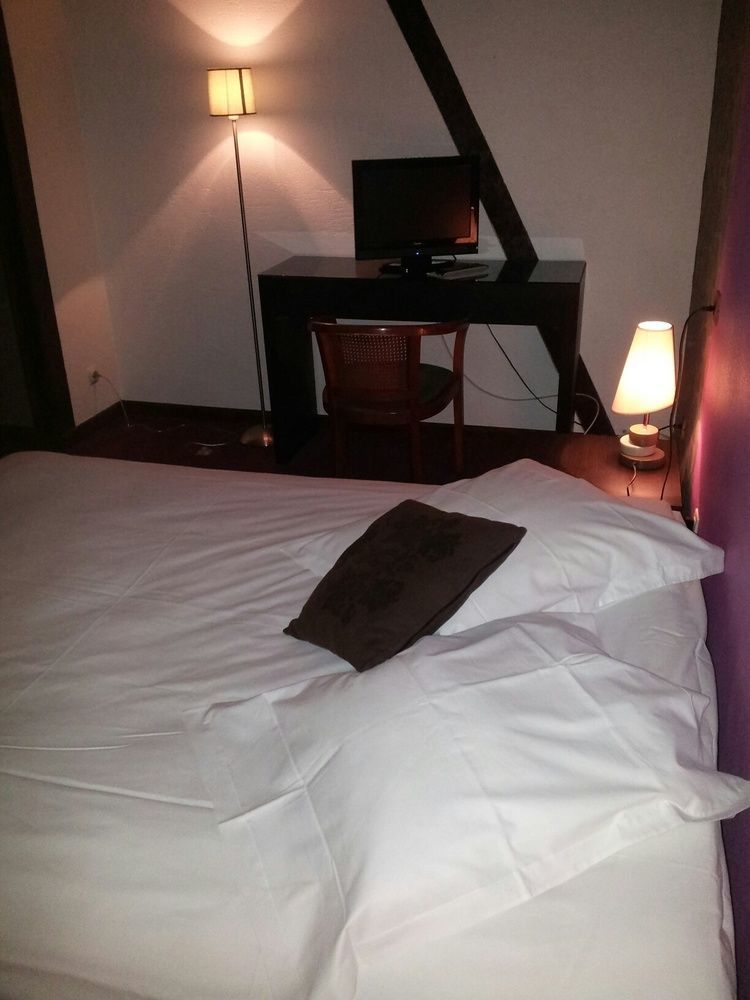 Hotel Majuscule 셀레스탓 외부 사진