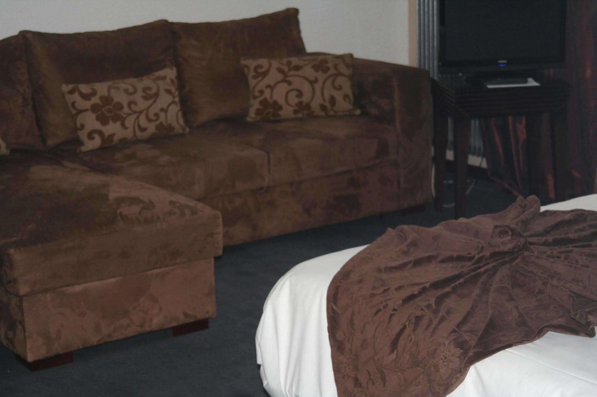 Hotel Majuscule 셀레스탓 외부 사진